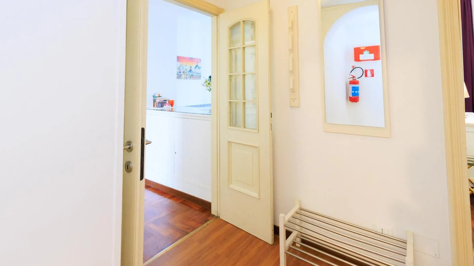 Apartment Vespasiano 49 Rome