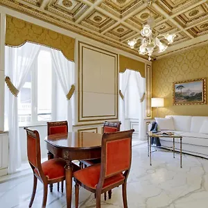  Appartement Elegant Nearby Trevi Fountain