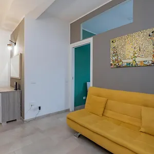 luxury-apartment-near-navigli-carlo-dadda-29.italymilanhotels.net/