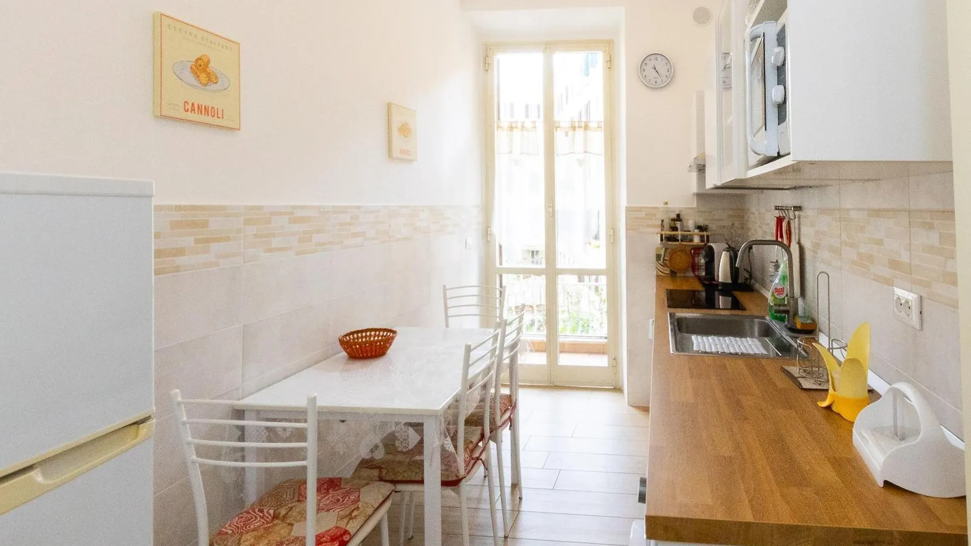 Apartment Vespasiano 49 Rome